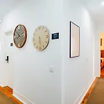 Guest 2 Boutique House