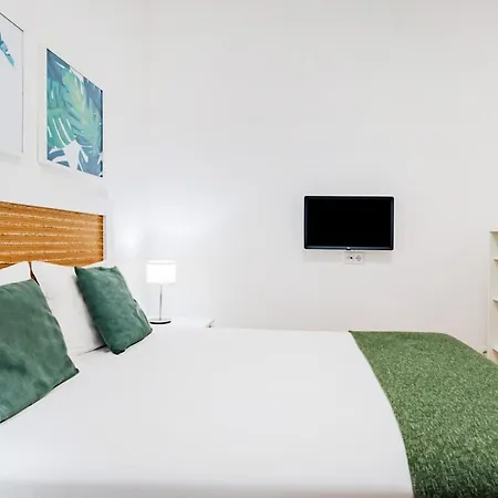 Guest 2 Boutique House